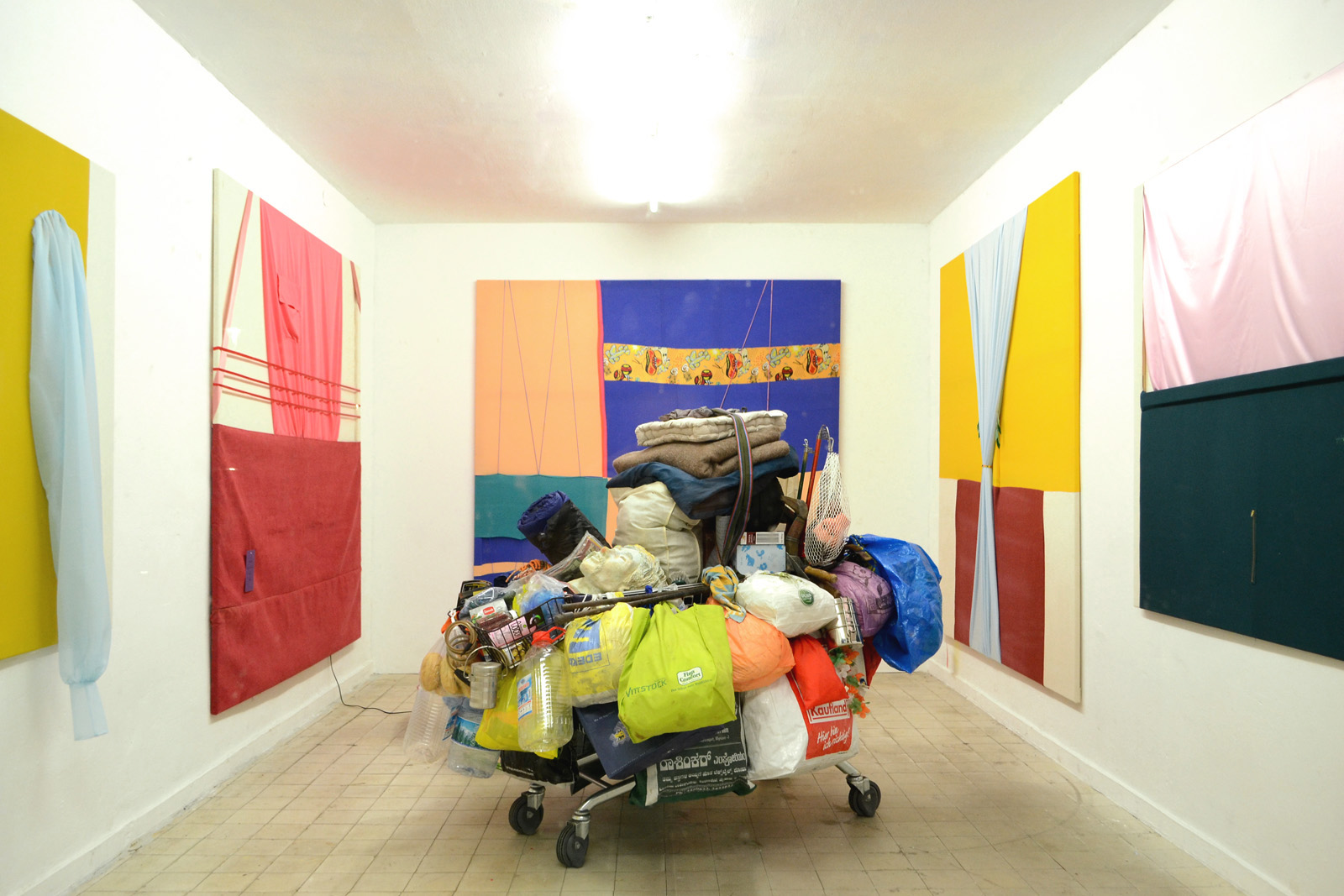 Michel Aniol & Meike Kuhnert In Medias Res stay hungry project space Berlin 