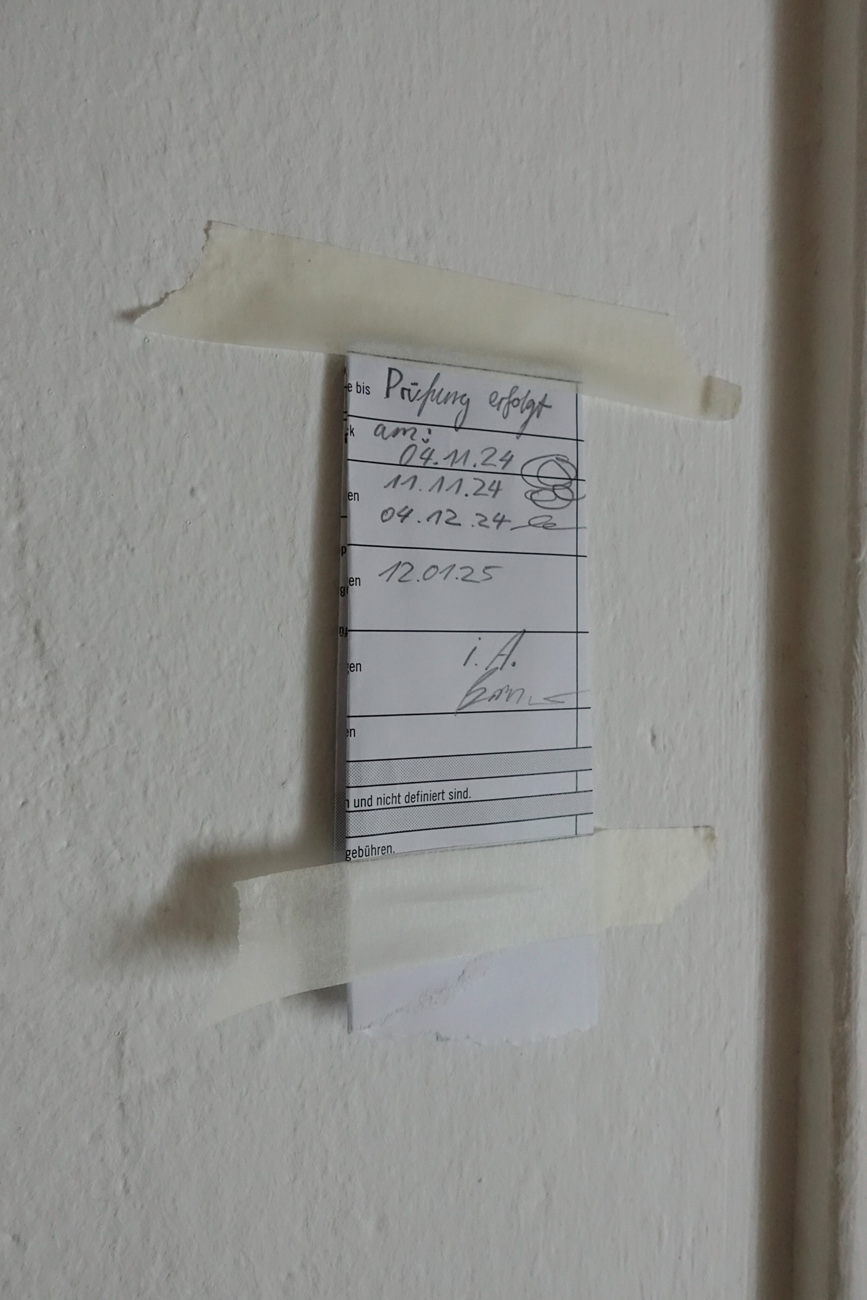 stay hungry - Mahlzeit @ WRG Sensor Michel Aniol Meike Kuhnert Mobile Menu